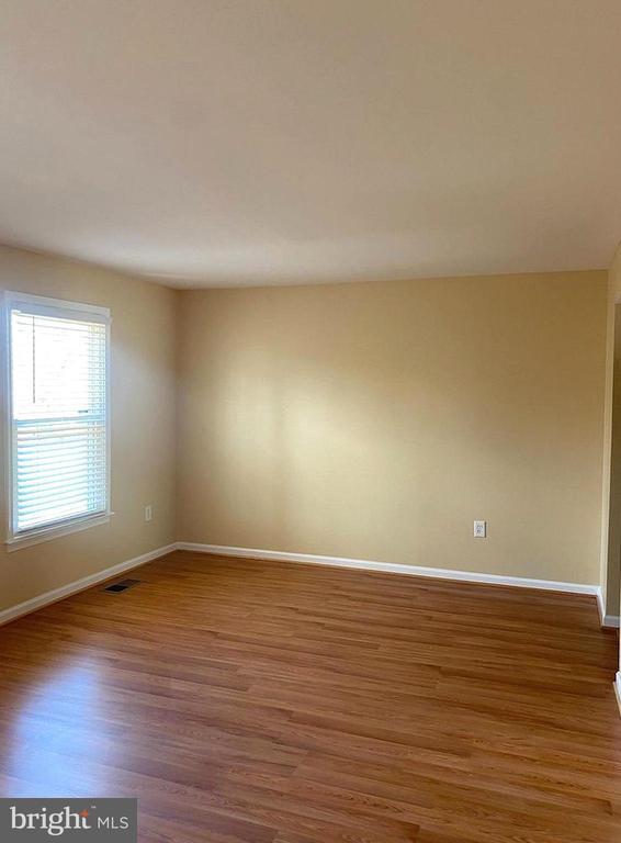 Foto del edificio - 2058 Chadwick Terrace