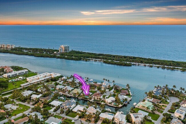 Foto del edificio - 19165 Waterway Rd