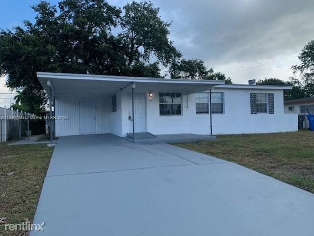 Building Photo - 3 br, 3.5 bath House - 4221 SW 39th St # 0