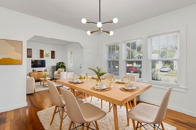 Building Photo - 4995 Anatole St