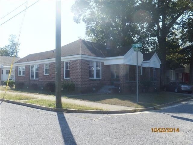 Building Photo - 1627 Christine Drive