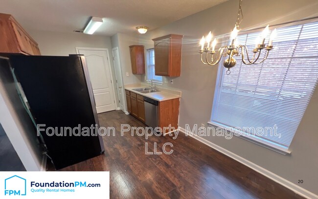 Foto del edificio - 9115 Cinderhill Cove W