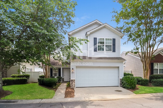 Building Photo - 8914 Meadowmont View Dr