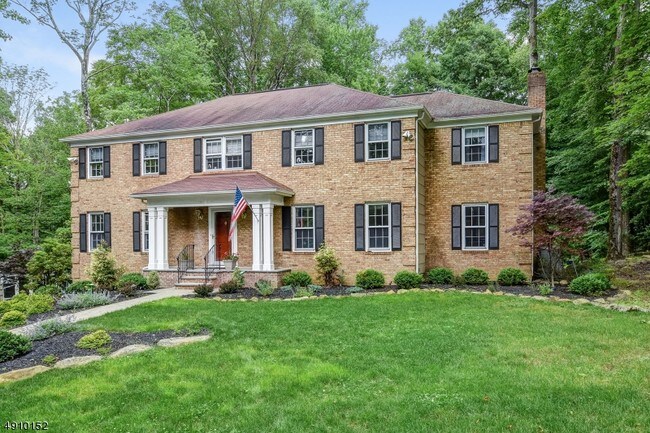 Building Photo - 12 Rockledge Rd