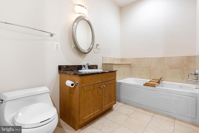 Foto del edificio - 1100 S Broad St