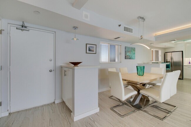 Building Photo - 100 Ocean Trail Way