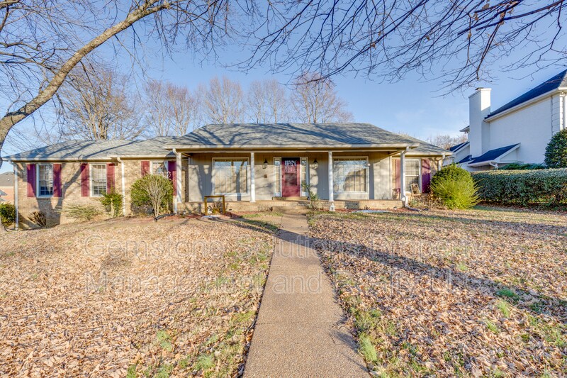 Foto principal - 5716 Hearthstone Ln