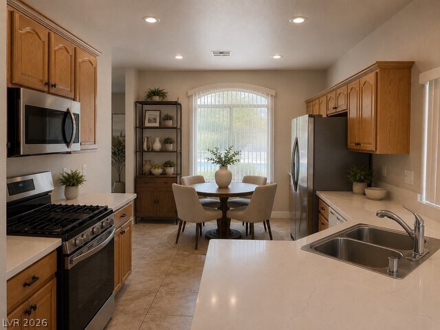 Foto del edificio - 8954 Medway Valley Ln