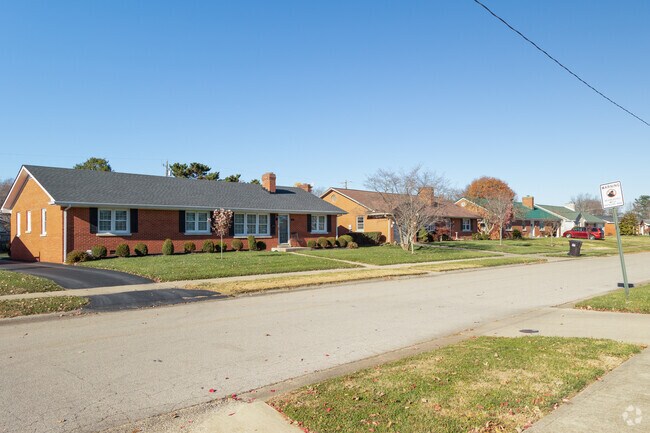 Subdivisions that were built in the mid-to-late1900's in Paris feature brick, ranch homes.