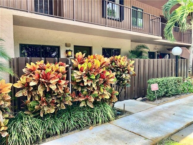 Photo - 2335 SW 22nd Ave Apartment