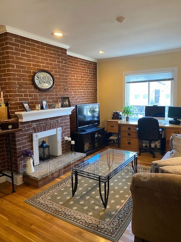 203 Lehigh Ave Unit 1, Pittsburgh, PA 15232 Condo for Rent in