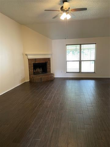 Foto del edificio - 817 Parkhill Dr