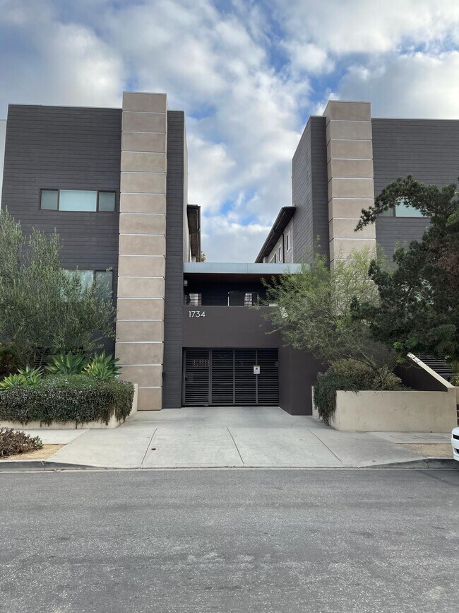 Foto del edificio - 1734 S Westgate Ave