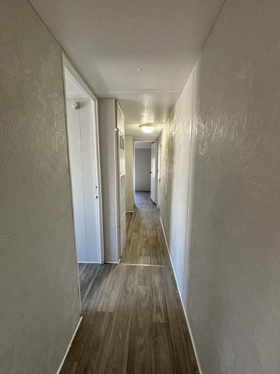 Building Photo - 3451 W 100 S