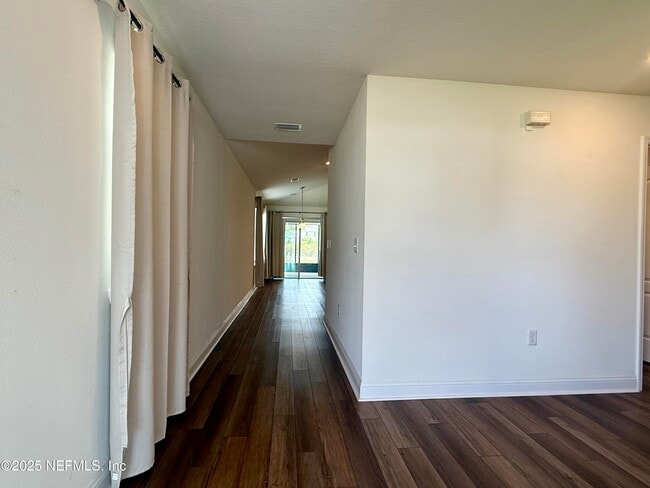 Foto del edificio - 13624 Brookwater Dr