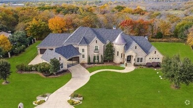 Building Photo - 3505 Chimney Rock Dr