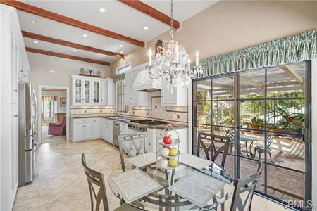 Building Photo - 22755 Dale Ct