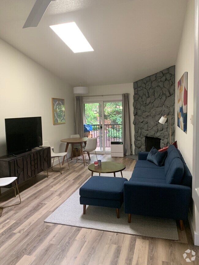 Entry/Living Room - 2680 SW 87th Ave