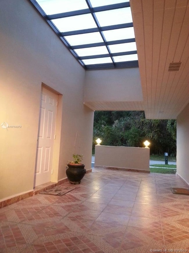 Building Photo - 11500 SW 80th St