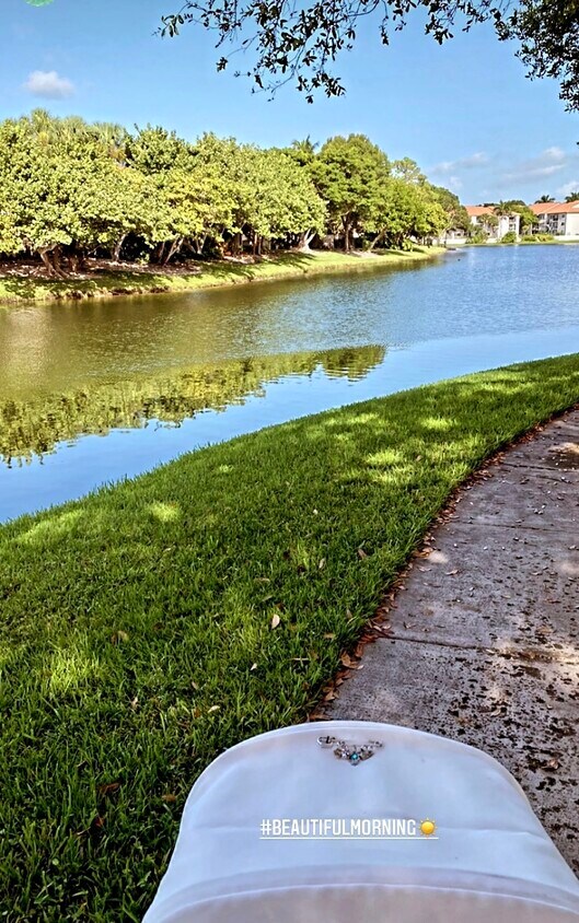 Foto del edificio - 21373 Town Lakes Dr