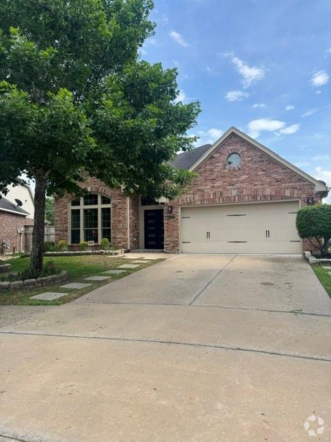 Building Photo - 6330 Bear Creek Court
