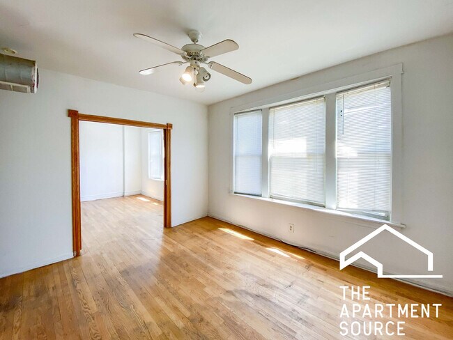 Foto del edificio - 5102 N Winchester Ave
