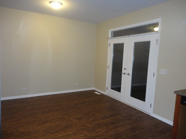 Foto del edificio - 2062 Middlebury Dr