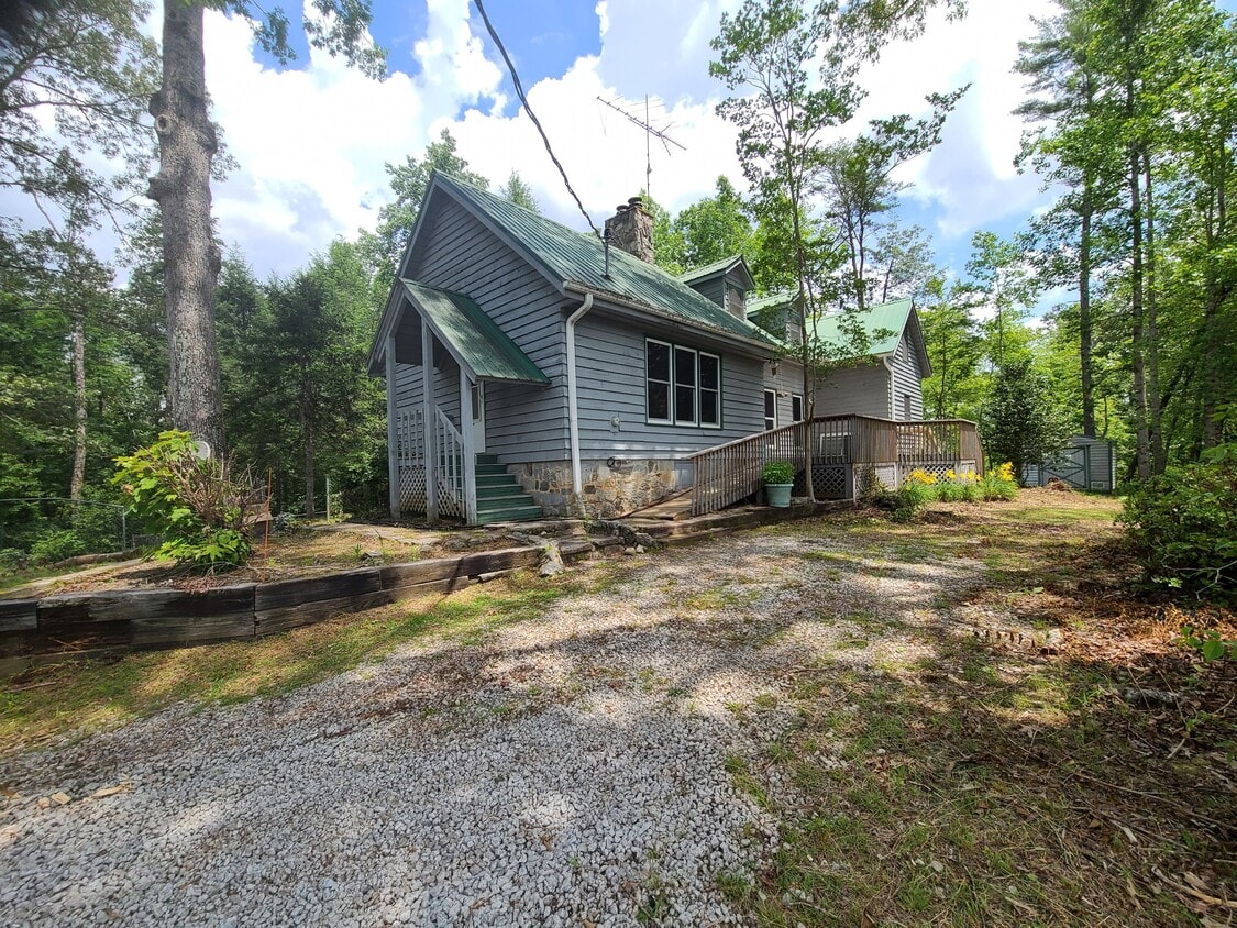 Primary Photo - 299 Pearson Rd