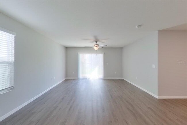 Foto del edificio - 8677 SW 44th Ct