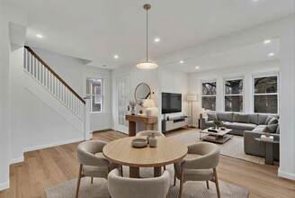 Building Photo - 315 Park Ave