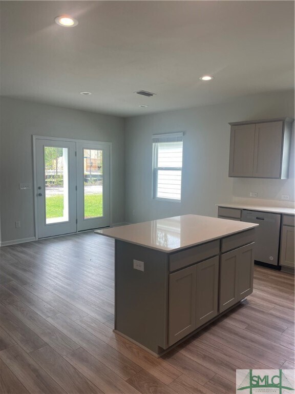 Foto del edificio - 978 Longleaf Dr