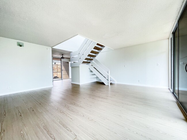 Building Photo - Pet Friendly Mililani Townhouse with Two Parking