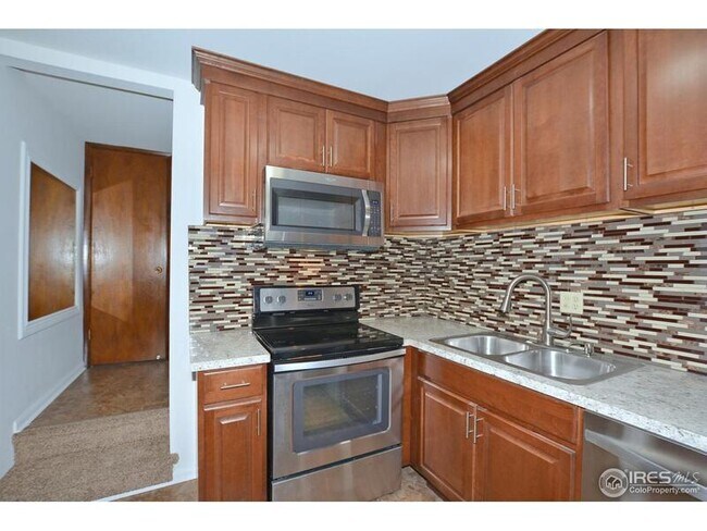 Foto del edificio - 1520 W 12th St