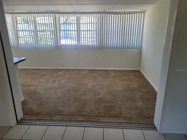 Building Photo - 1797 Pomelo Dr