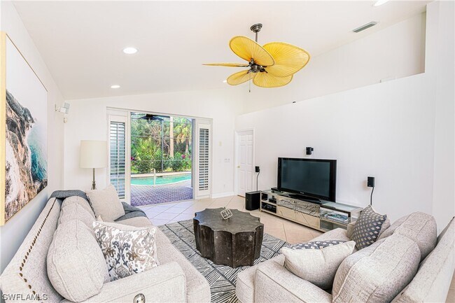 Foto del edificio - 1376 Areca Cove