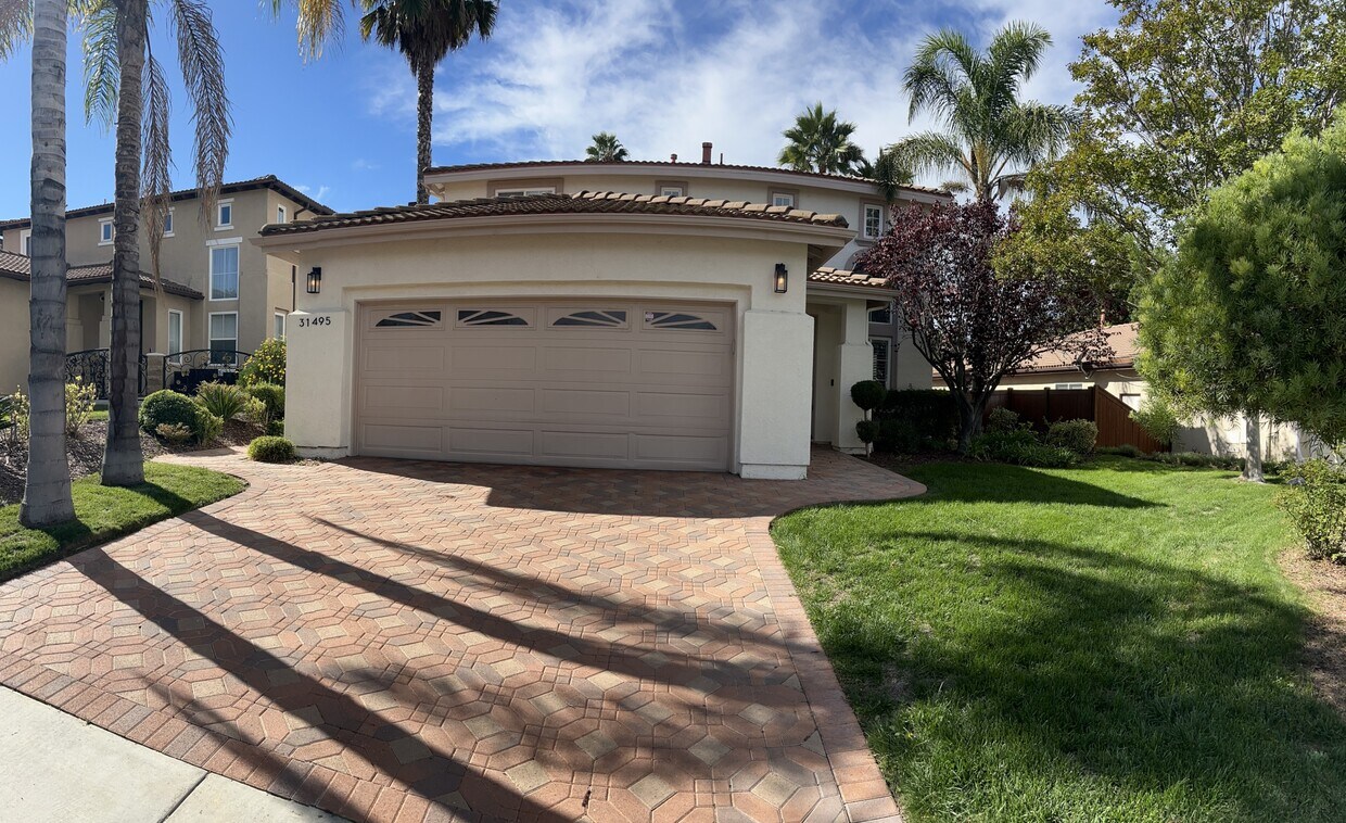 Foto principal - 31495 Sunningdale Dr