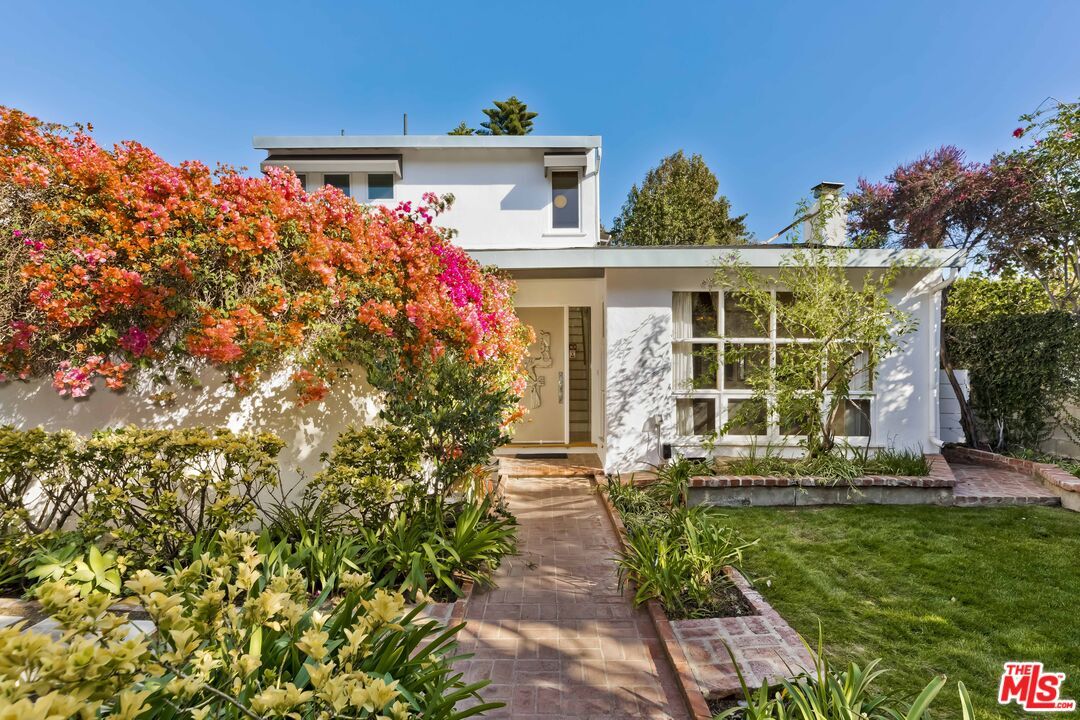 Foto principal - 636 Baylor St