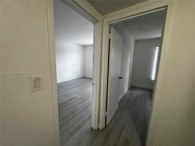 Building Photo - 4900 NW 79th Ave