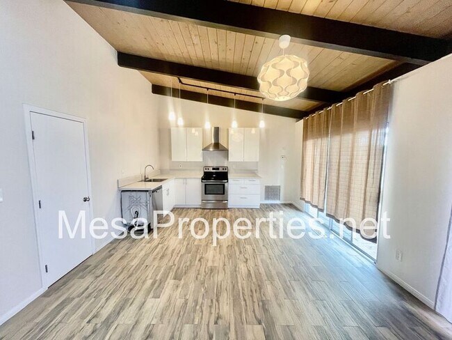 Foto del edificio - 10458 Alta Loma Dr