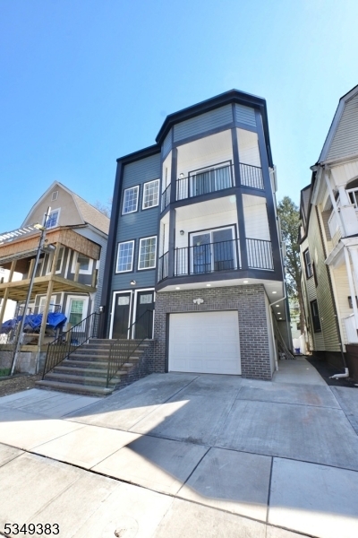 Primary Photo - 46 N 16th St