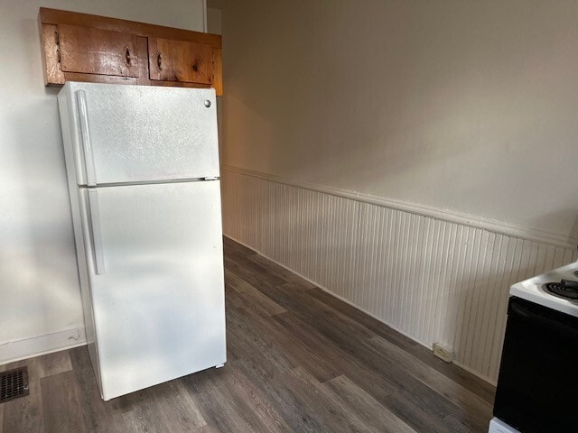 Foto del edificio - 631 W Franklin St