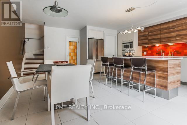 Building Photo - 28 Admiral Rd