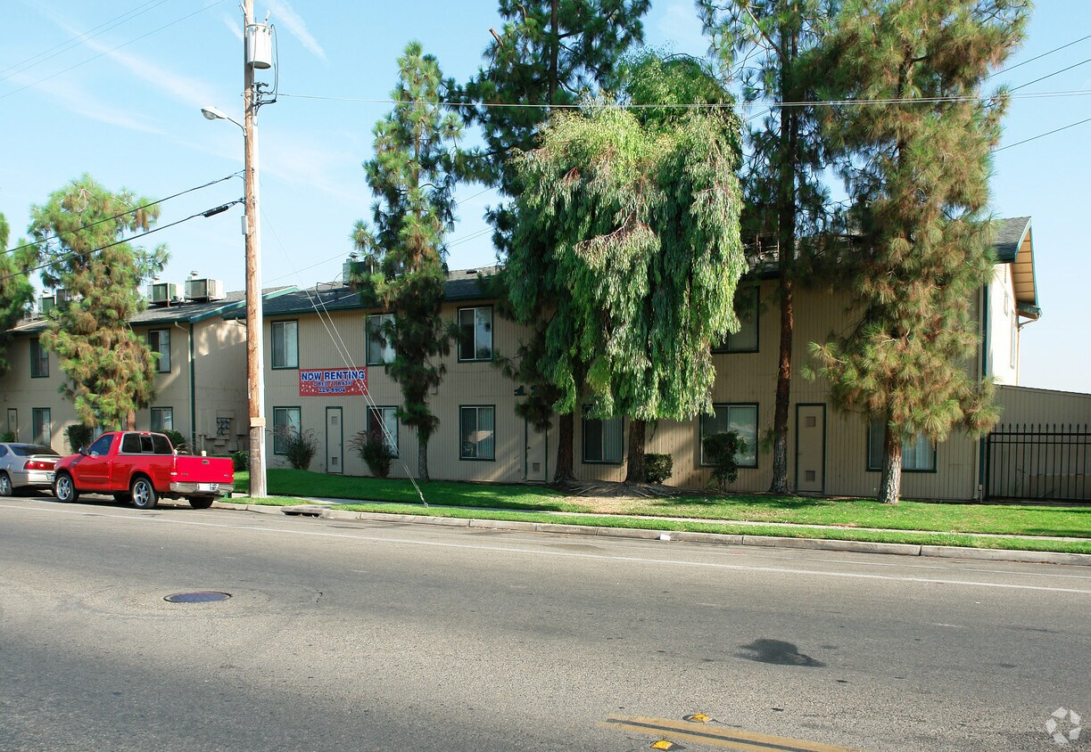Chennel Breeze Apartments - Channel Breeze Apartments