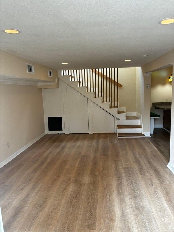 Foto del edificio - 2738 Riverside Ave