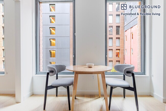 Foto del edificio - 244 W 29th St