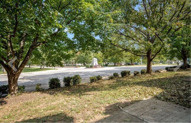 Foto del edificio - 105 4th Ave