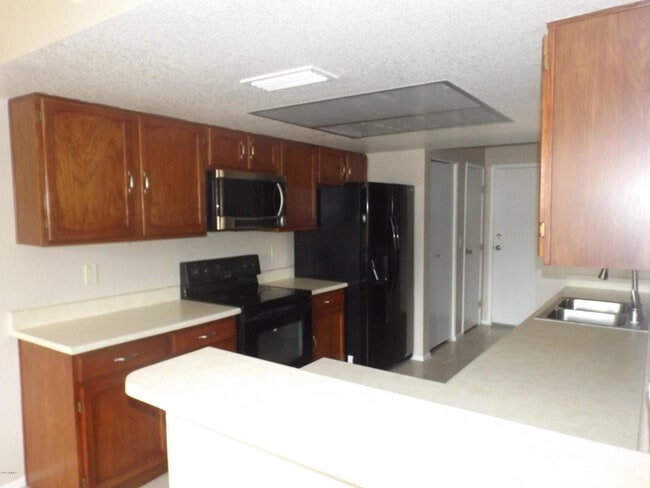 Foto del edificio - 7770 N 20th Ave