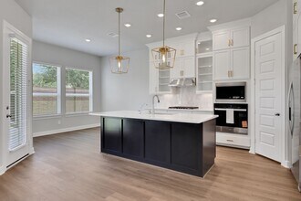 Building Photo - 3110 Millwork St