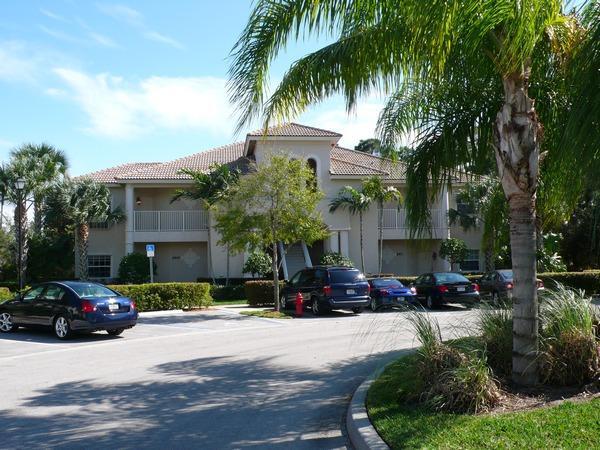 Foto principal - 8913 Sandshot Ct