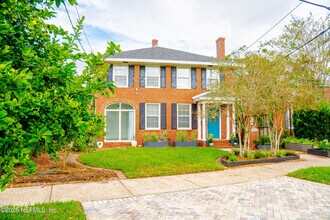 Building Photo - 1215 Landon Ave